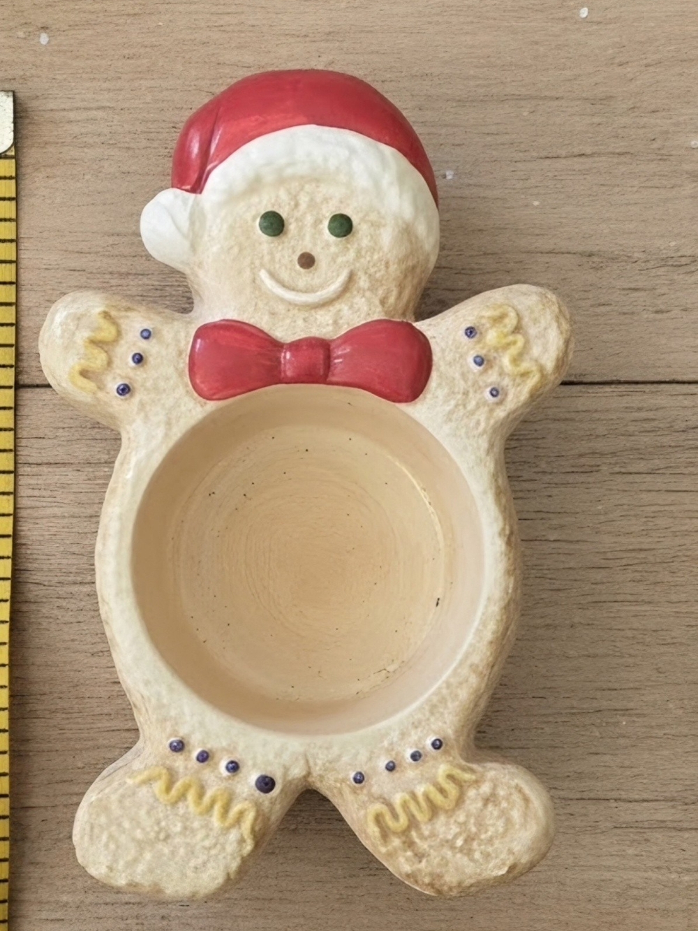 Retired YANKEE CANDLE Gingerbread Man Cookie Tea Light Candle Holder Christmas